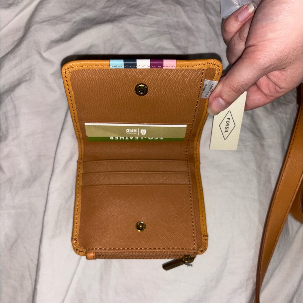 Fossil Kingston satchel sand and matching Fossil Jori bifold sand wallet - Picture 5 of 9